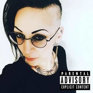 Meet your Posher, Marina